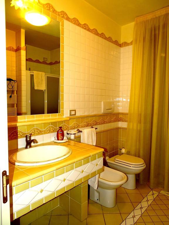 Villa Gioia Rooms Montegranaro Kültér fotó