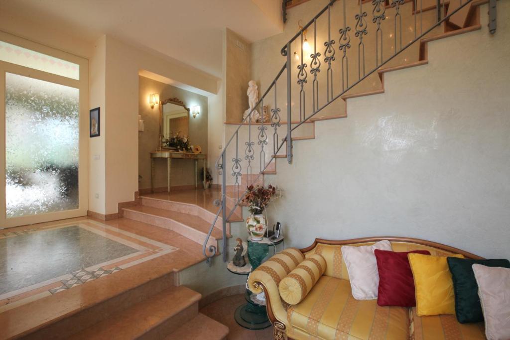 Villa Gioia Rooms Montegranaro Kültér fotó